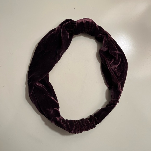 J.Crew Velvet Knotted Headband - Picture 1 of 2